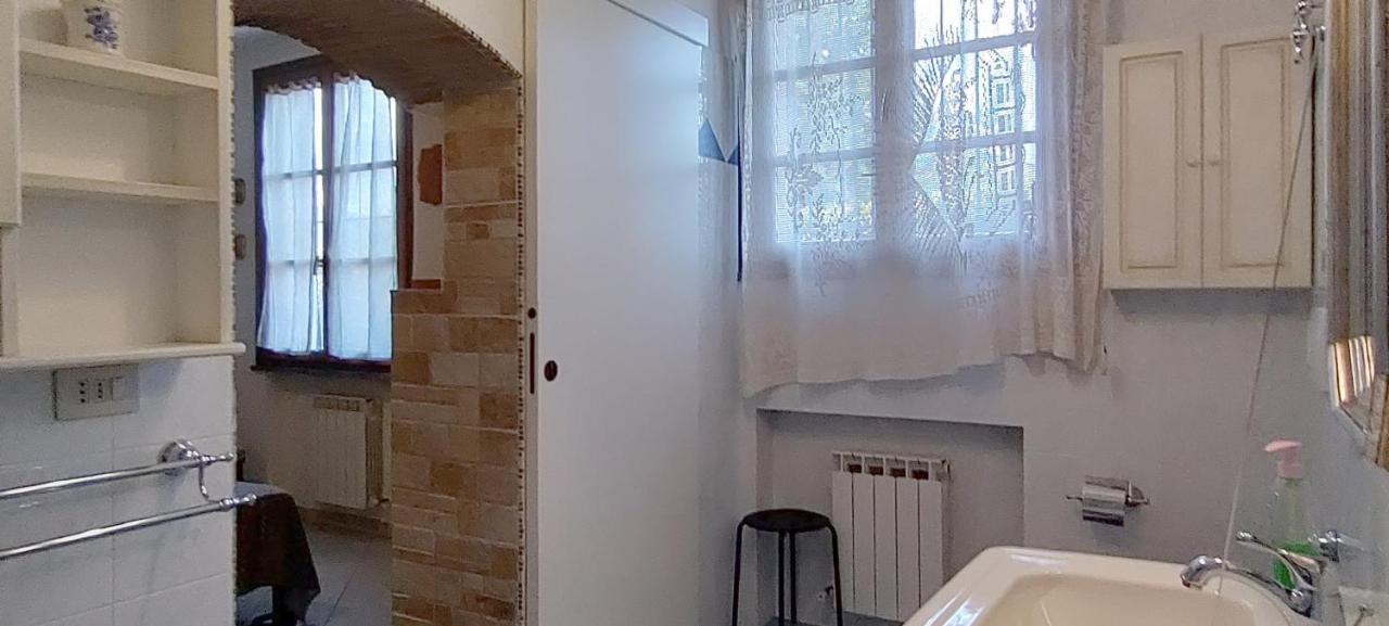 Alojamento de Acomodação e Pequeno-almoço Alfieri Pisa
